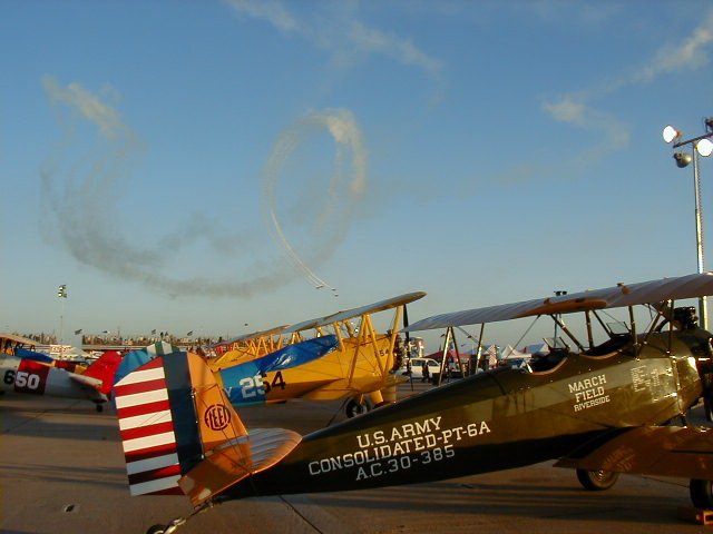 redo1999airshowp7310051.jpg