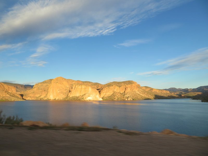 lakeimg_6176.jpg