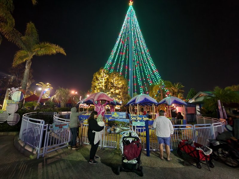 seaworld20221210_191429.jpg