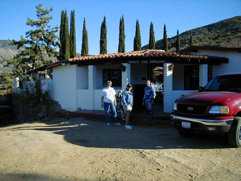 pb240063.jpg