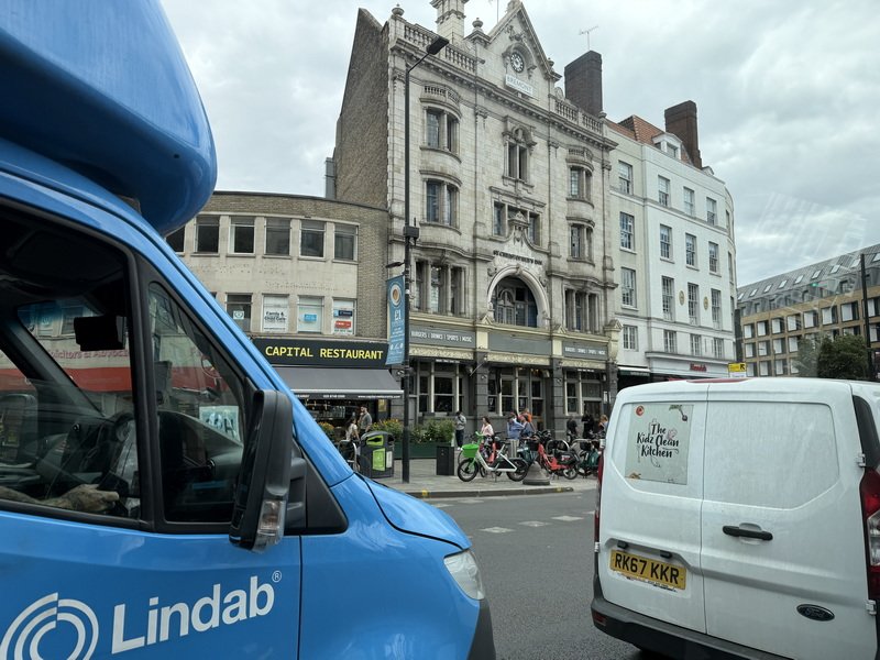 londonaimg_7633.jpg