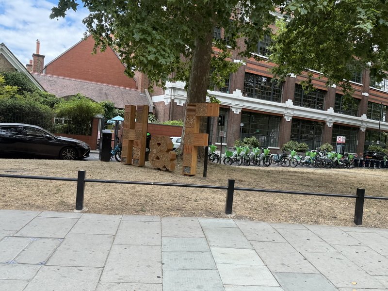 londonaimg_7635.jpg